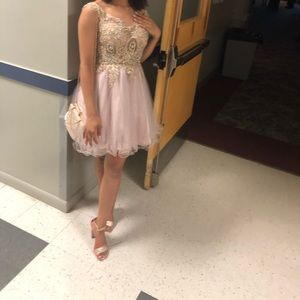 * Women’s pink bling homecoming dress